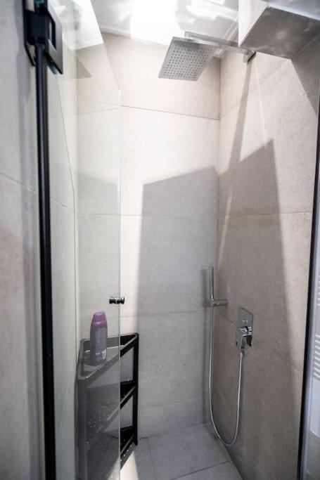 Piraeus Cozy Apartment For 4 Persons Exterior foto